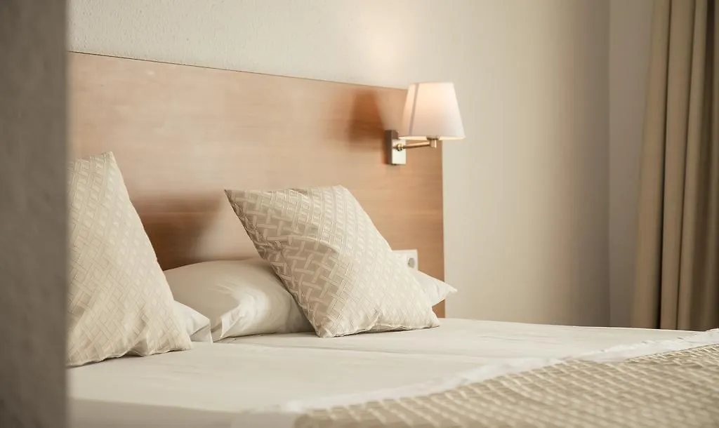 Hotel Carlos III Sant Carles De La Rapita